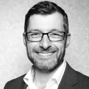 Black and white head shot of Spencer 